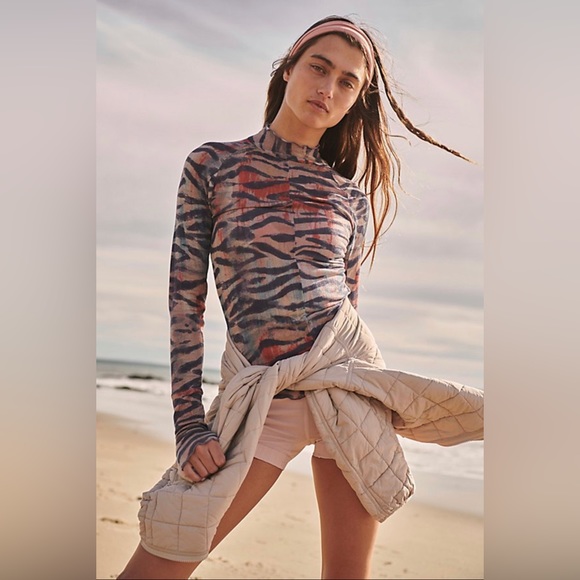 Free People Tops - 52. NWOT Free People High Jump Printed Long-Sleeve